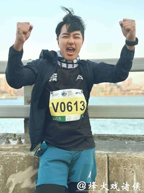 众多艺人参加香港马拉松赛，正向运动影响引关注